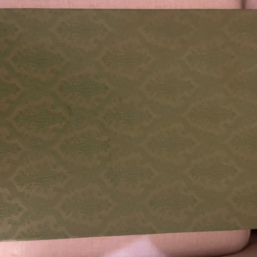 Authentic Gucci Box - Picture 3 of 8